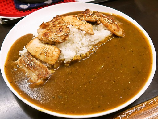 牛すじカレー 小さなカレー家「みそ焼カレーライス／三種ミックス」 画像5