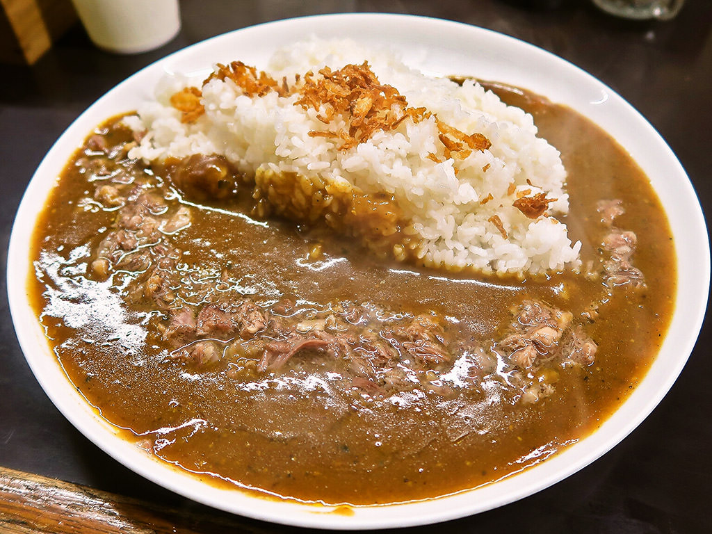 牛すじカレー 小さなカレー家