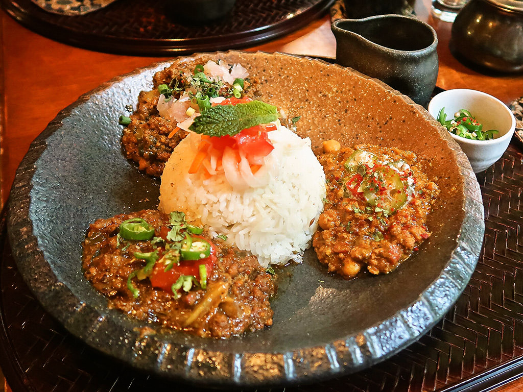 邸 荘 ヤム 旧 シモキタ