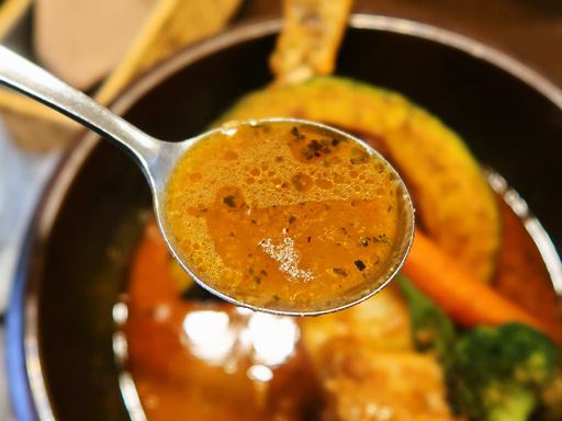 らっきょ＆STAR「知床鶏と野菜のスープカレー」 画像20