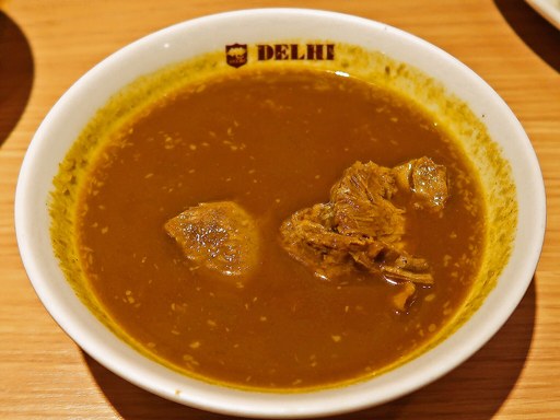 デリー DELHI 銀座店「お好み三種カレー：コルマカレー＆カシミールカレー＆ベジタブルカレー」 画像16