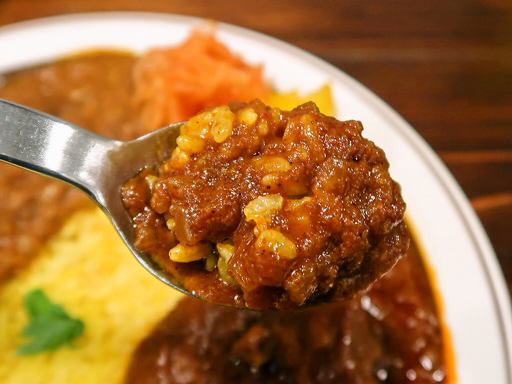 ウミネコカレー「二種盛り チキンカレー＋ポークカレー」 画像15