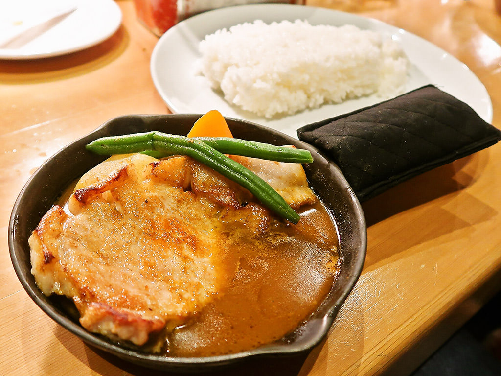 アルペンジロー 本店「Steak Kari・やまゆり豚」