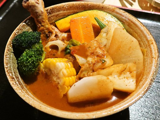 スープカリー 奥芝商店 真駒内 眞栄荘「やわらかチキンと季節の野菜カレー」 画像9