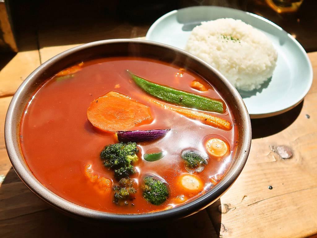 SAMA n26 SOUP CURRY FACTORY「チキン野菜カリー」