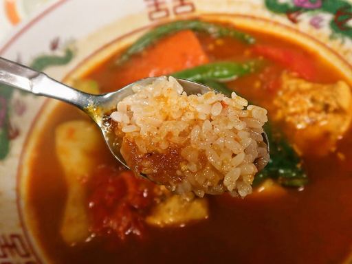 カレー魂 デストロイヤー 西18丁目「トマトチキンカレー」 画像11