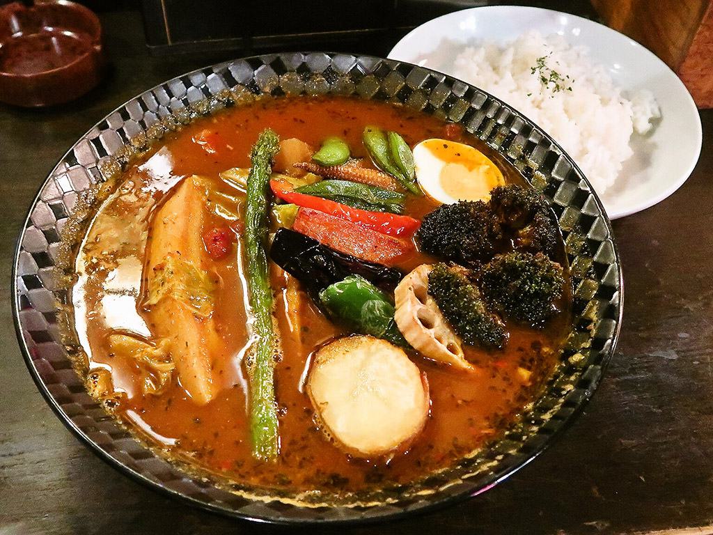 SOUP CURRY＆HAMBURG 龍祈 TATSUKI「豚の角煮ベジタブルカリー」