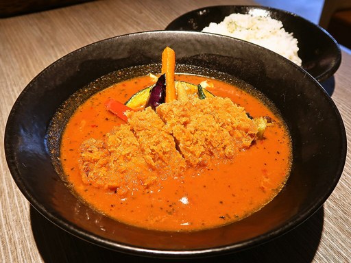 スパイシースポット Soup Curry & Cafe「野菜10種のスープカレー・とんかつ」 画像9