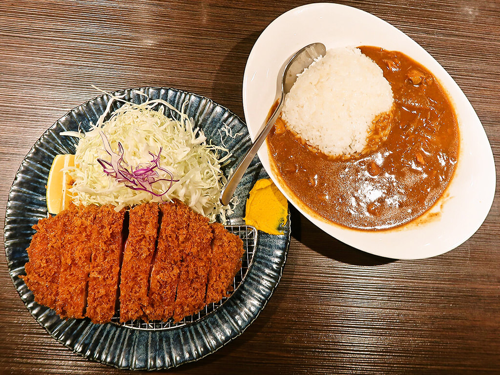 とんかつ檍[あおき]＆カレー屋 いっぺこっぺ 札幌大通店