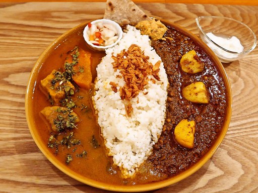 はらっぱカレー店「ハーフ＆ハーフ／キーマカレー＆やさいカレー」 画像5