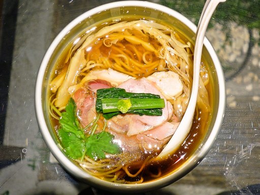Japanese Ramen Noodle Lab Q「清湯醤油」