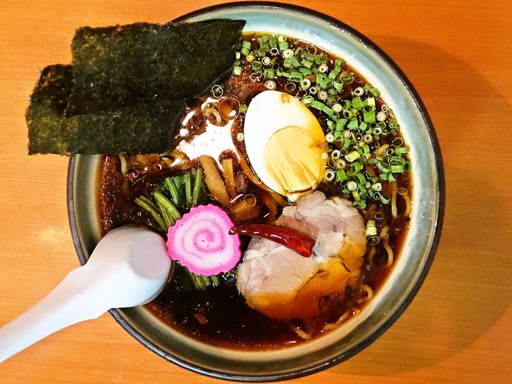 らー麺 ふしみ (ラーメン伏見)「冷たい濃い口辛醤油らーめん」