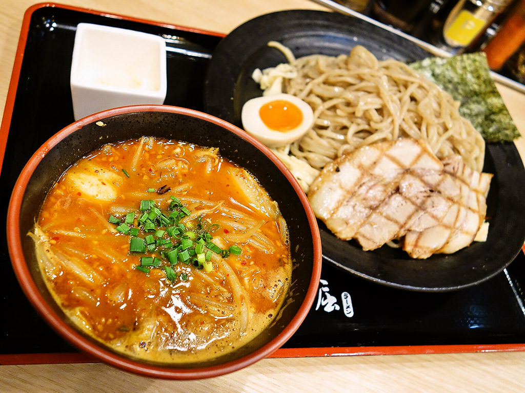 弟子屈ラーメン RAMAT(ラマッ) 札幌発寒店