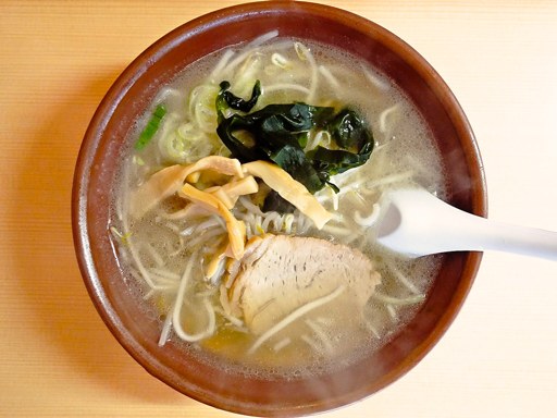 ラーメン 味の千龍「塩ラーメン」