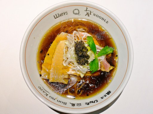 Japanese Ramen Noodle Lab Q「地鶏コラボラーメン『素』」