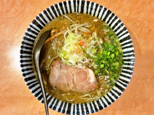 札幌ラーメン直伝屋「味噌らーめん」