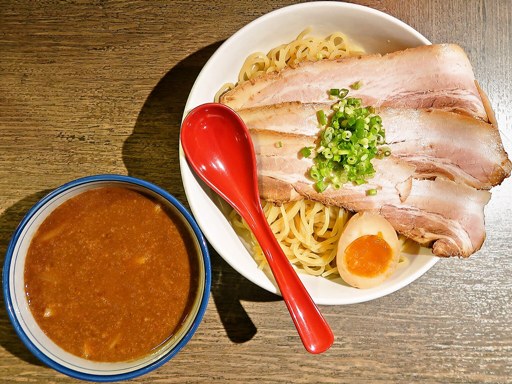 らーめん 初代 札幌らーめん共和国店「味噌カレーつけ麺」