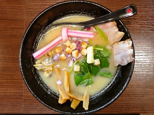 麺や 金と銀「貝出汁SOBA 味噌」