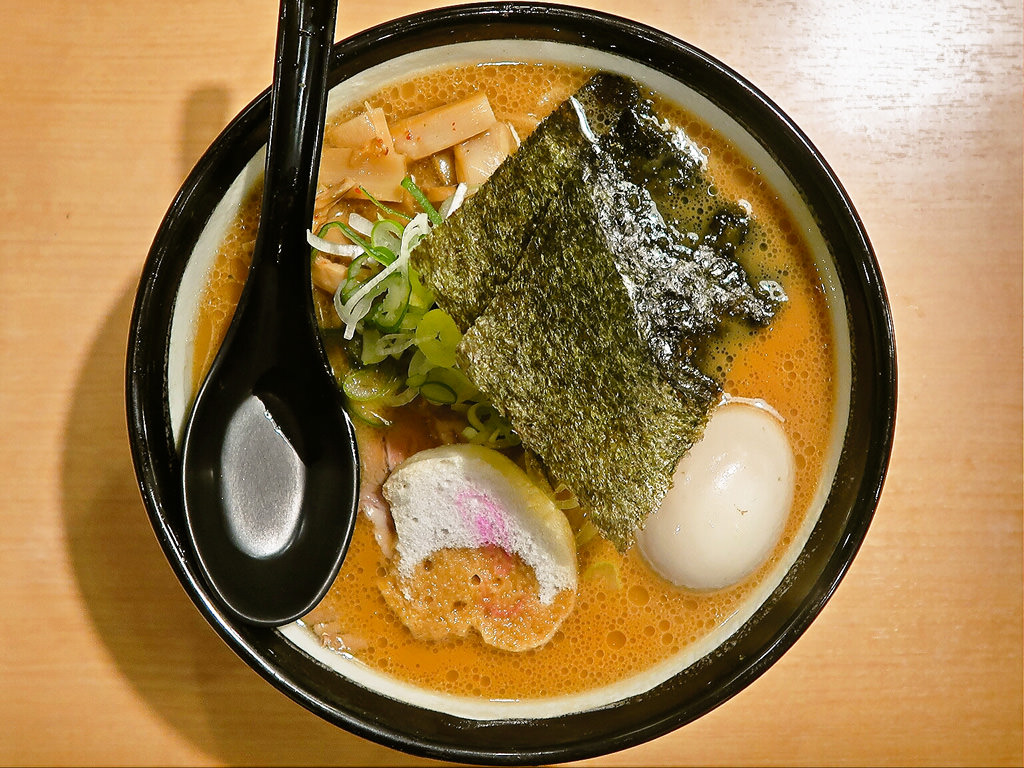 麺や 虎鉄 清田店