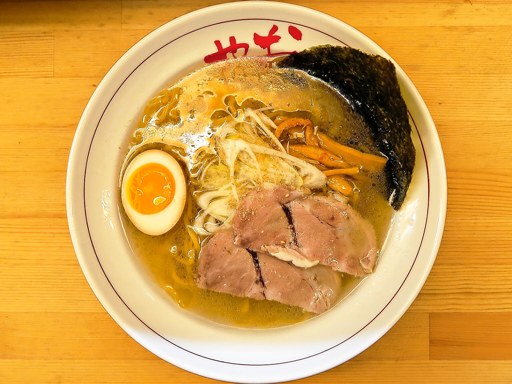 らーめん おにやんま ムラナカラーメン研究所「おにやんましお」