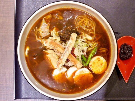 四川菜麺 紅麹屋「四川麻辣湯麺」