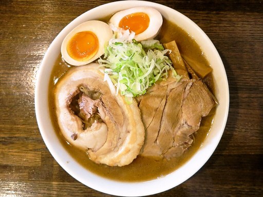 麺家' 翔「正油チャーシュー麺」