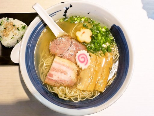 らー麺 山さわ「本日の風習限定(七草)