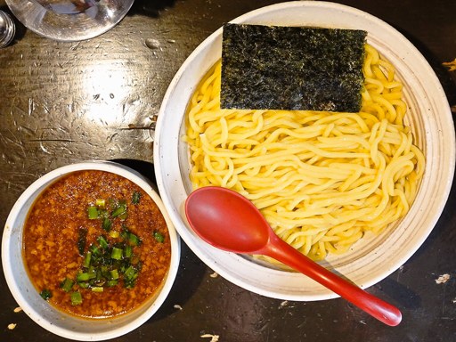 山嵐黒虎「背脂辛つけ麺」