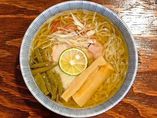 らーめん ほっぺ家 (ほっぺや)「冷やし煮干しの吸いとろ仕立て」