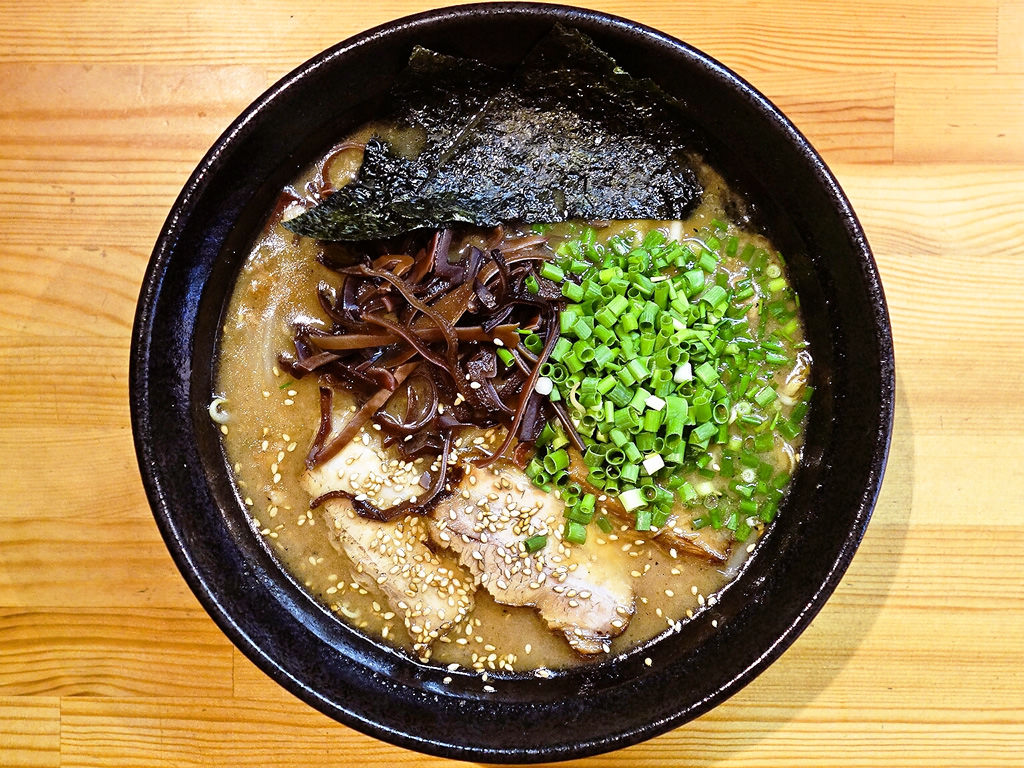 麺厨房 かくれ屋 (2/26で閉店)