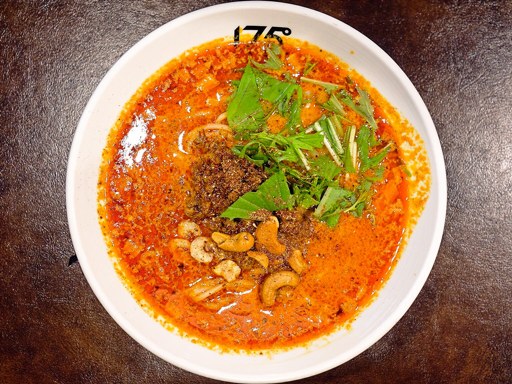 175°DENO～担担麺～ 北2西3 駅前通店「汁あり担担麺 シビれる(＋辛さ増し 辣椒王)」