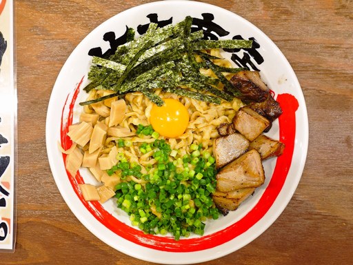 札幌海老麺舎 札幌二条市場店 (旧店名:竹本商店 札幌マグロセンター)「まぐろ油そば」