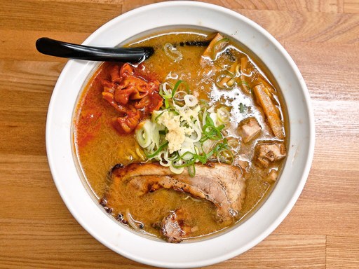 麺屋 雪月花「辛味噌ホルモンなんDEATH」