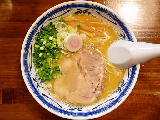 ラーメン・餃子 ハナウタ 本店「豚骨アジ節 塩」