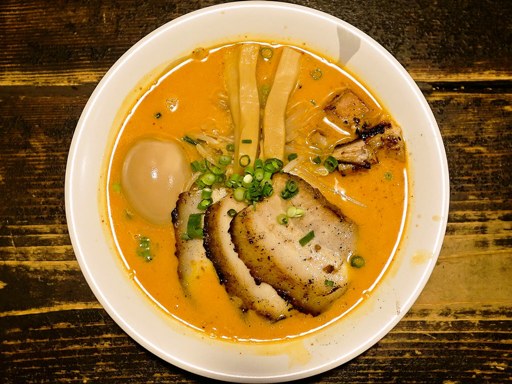 らーめん 勝三 (かつみ)「特製 味噌辛ラーメン」
