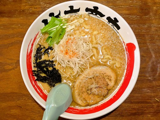 札幌海老麺舎 札幌二条市場店 (旧店名:竹本商店 札幌マグロセンター)「本マグロあら炊きラーメン」