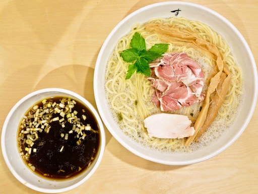 すすり (自然の恵み すすり)「泡がごめつけ麺」