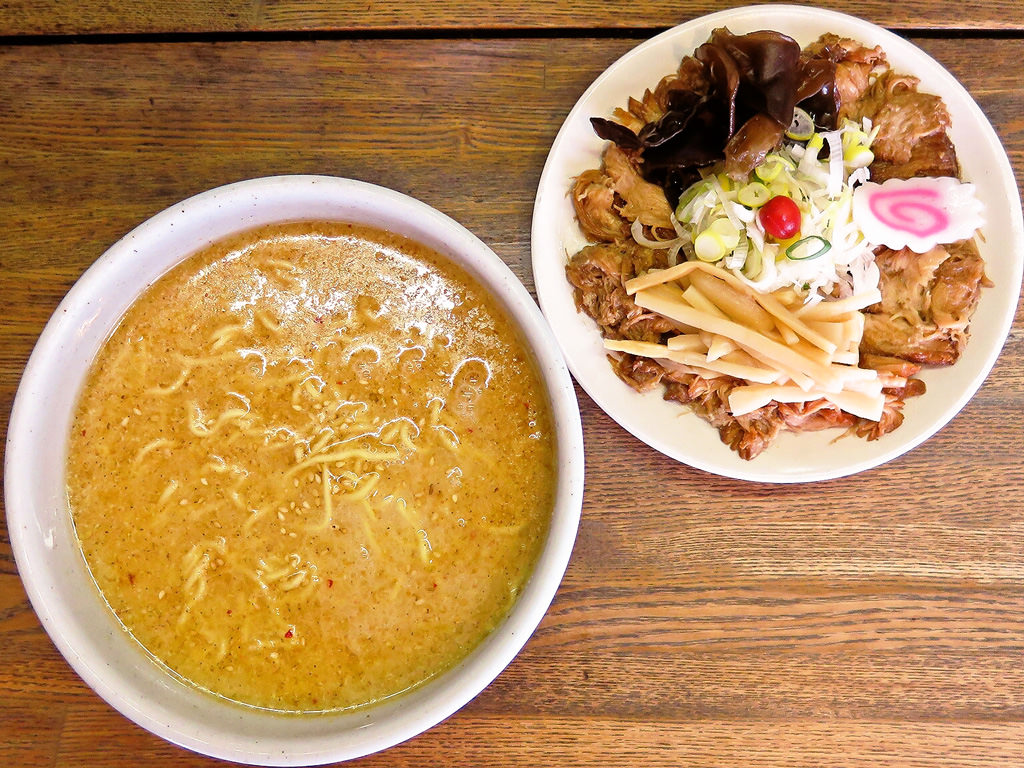 有限会社山頭火 らーめん山鼻 (旧:山頭火 札幌山鼻店) [長期休業中]