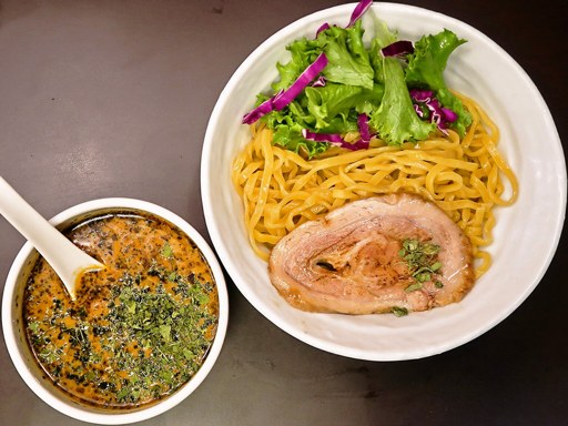 辛いラーメン14 新ラーメン横丁店 (南7条より移転)「カレーつけ麺」