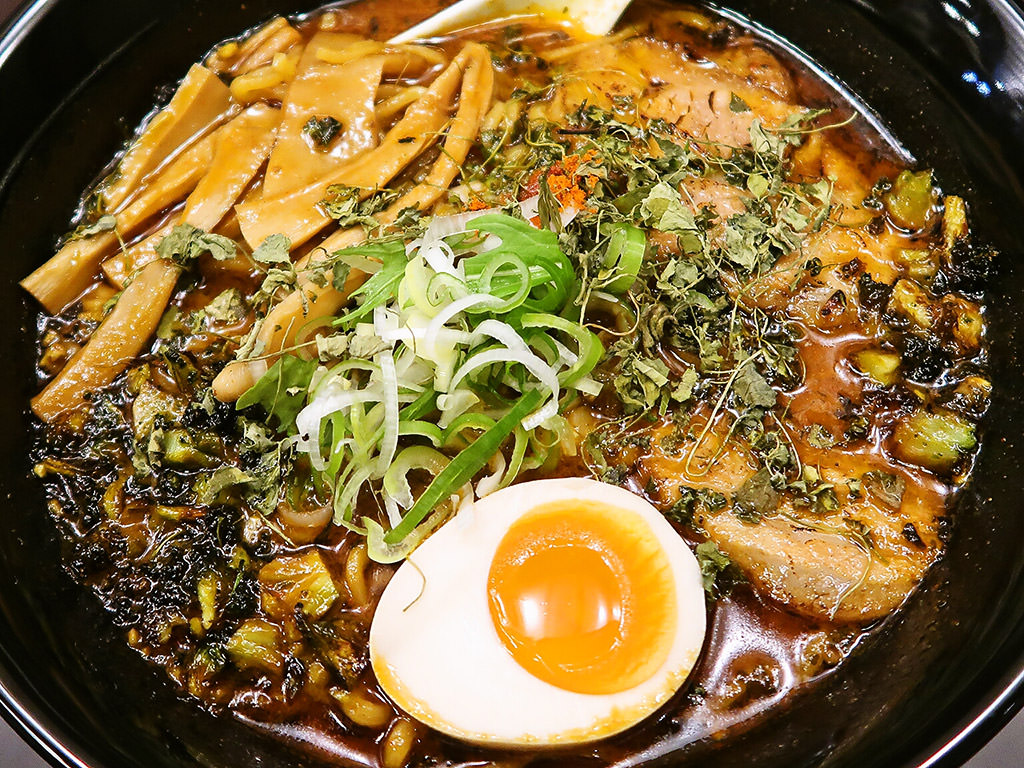 辛いラーメン14 新ラーメン横丁店 (南7条より移転)「スパイス