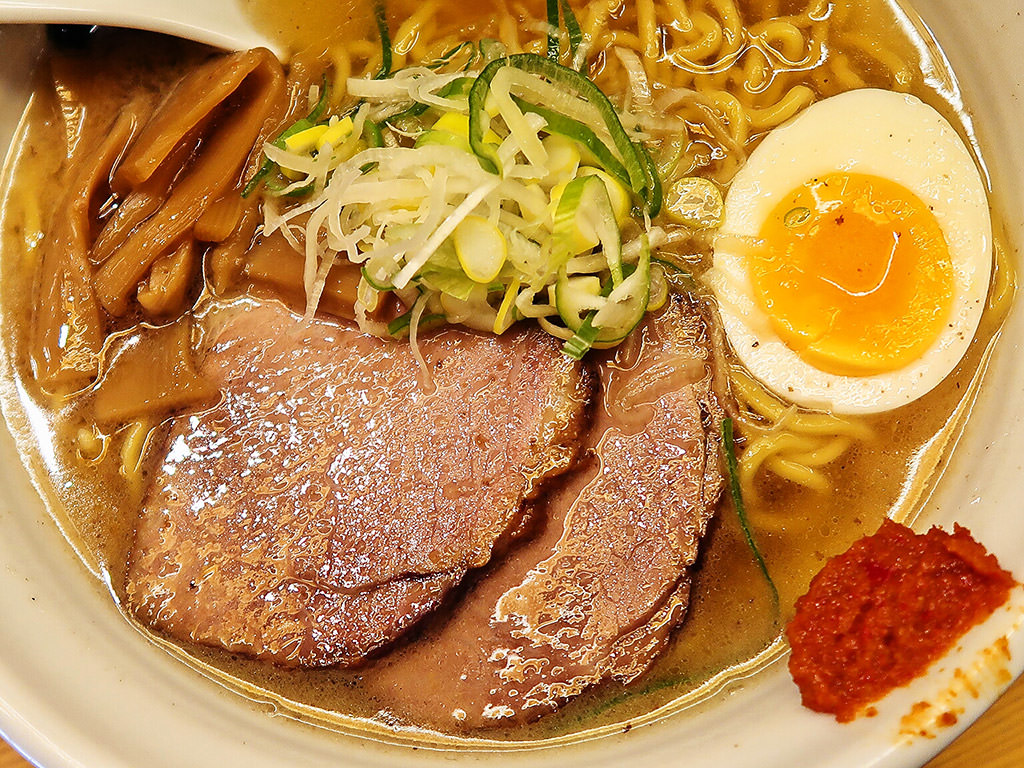 らーめん おにやんま ムラナカラーメン研究所「テールラーメン
