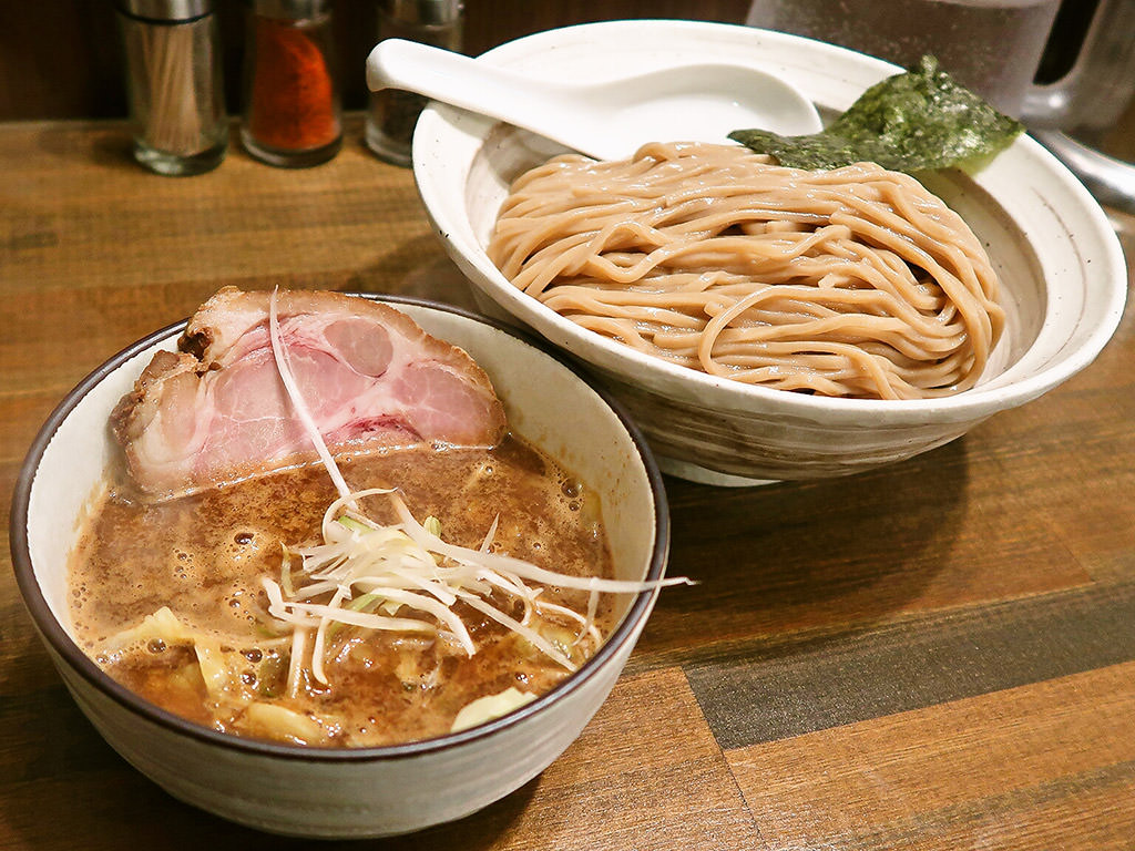 麺 あやめ 北21条店