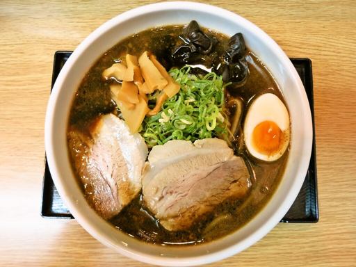 櫻井ラーメン いそのかづお「札幌ブラック」
