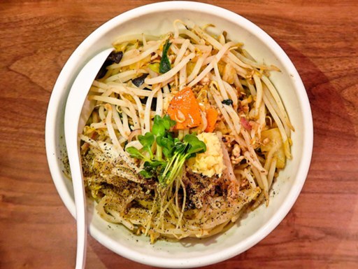 札幌タンメン MEN-EIJI 鶏白湯