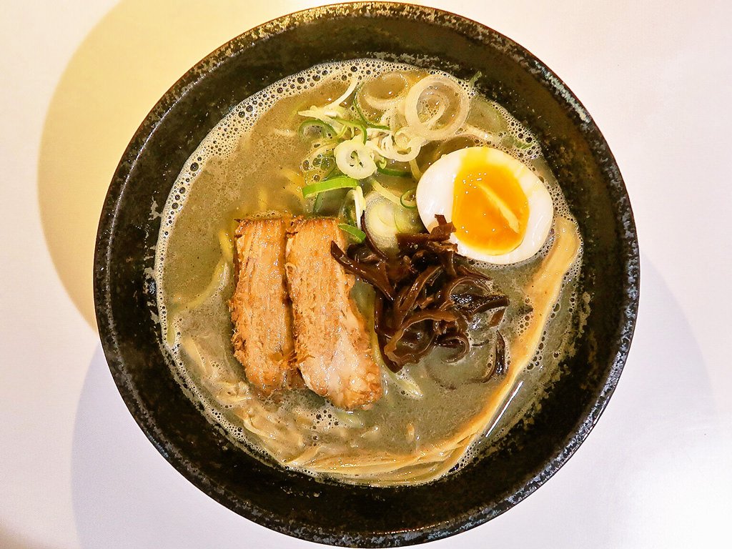麺屋にほし☆☆ (煮干しのにほし)
