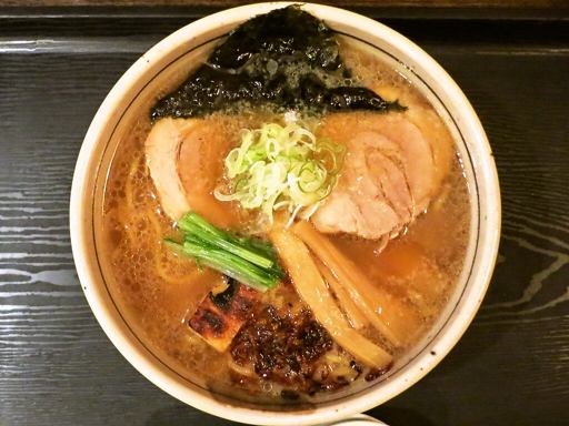 らぁめん＆カレー 黒帯「醤油らぁめん」