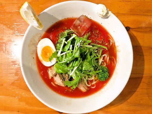 麺や 亀陣「冷たいトマトらーめん」