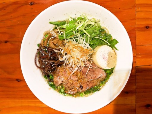 麺や 亀陣「有機白醤油 えびの香り」