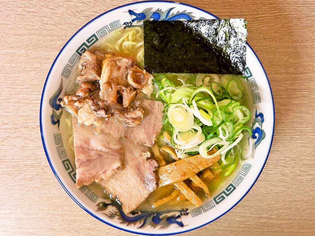 十勝ラーメン 赤のれん ぶんぶん亭